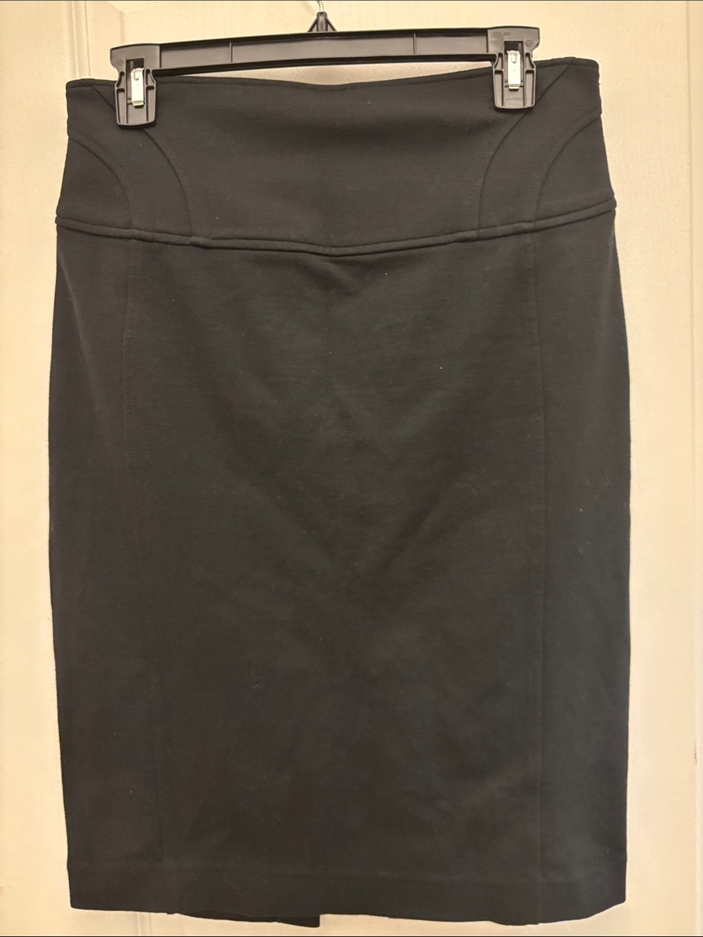 EXPRESS DESIGN STUDIO Black Pencil Skirt Sz 8 Back Zip/Kick Pleat NWOT